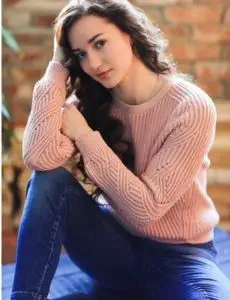 Elite escort service in Niranjanpur Circle for home and hotel visits